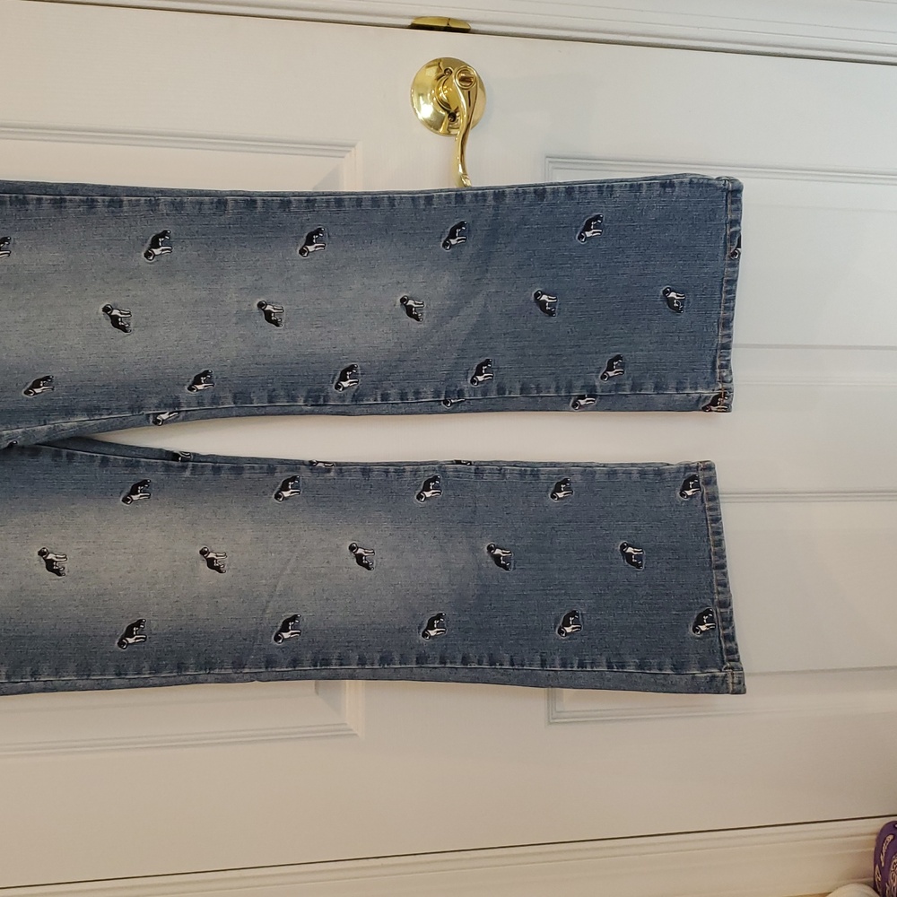 Lilly Pulitzer Blue Jeans Denim with Dog Embrodery - Picture 9 of 16